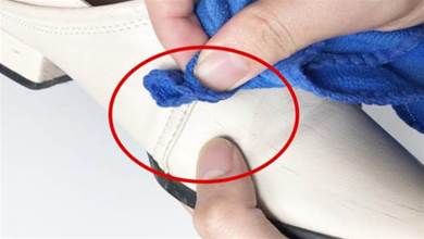 鞋子有劃痕和頑固污漬擦不掉？只需塗點它，劃痕很快修復，省錢又實用